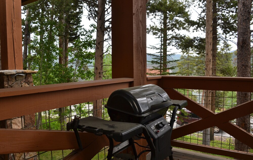 Condo, 2 Bedrooms - Balcony