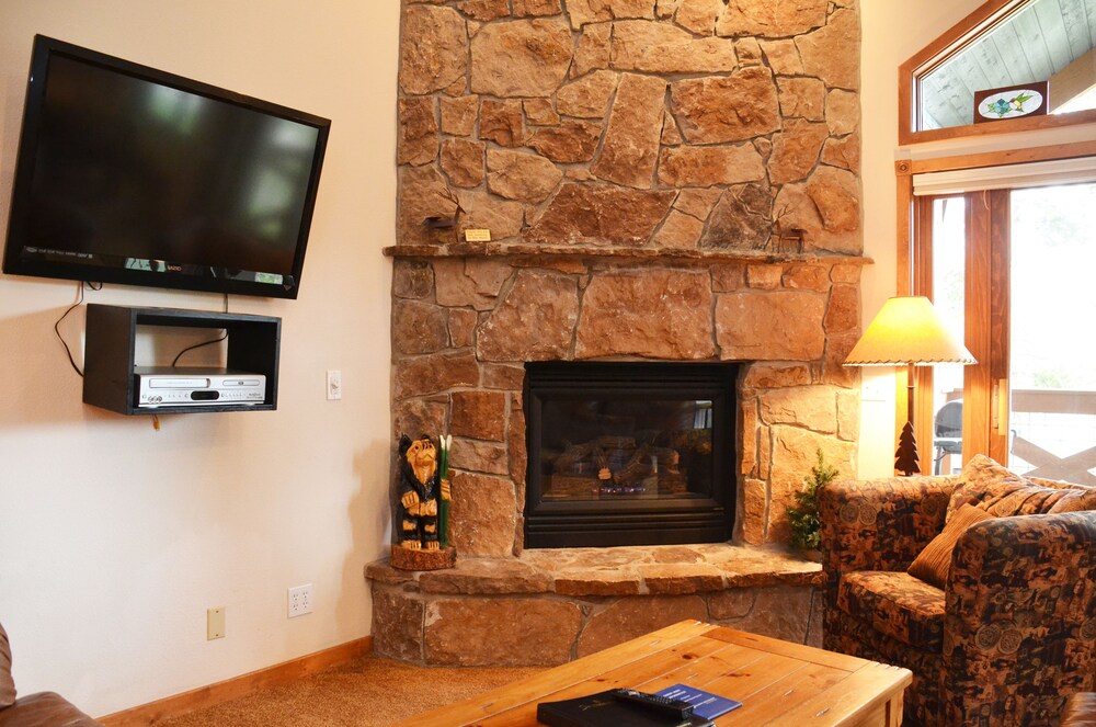 Condo, 2 Bedrooms - In-Room Dining