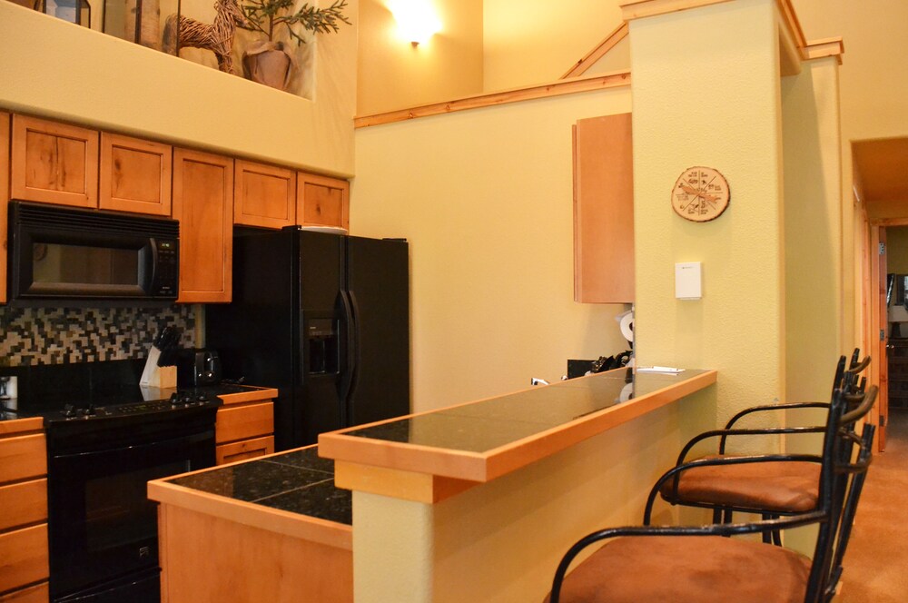 Condo, 3 Bedrooms - In-Room Kitchen