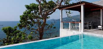 Infinity Pool