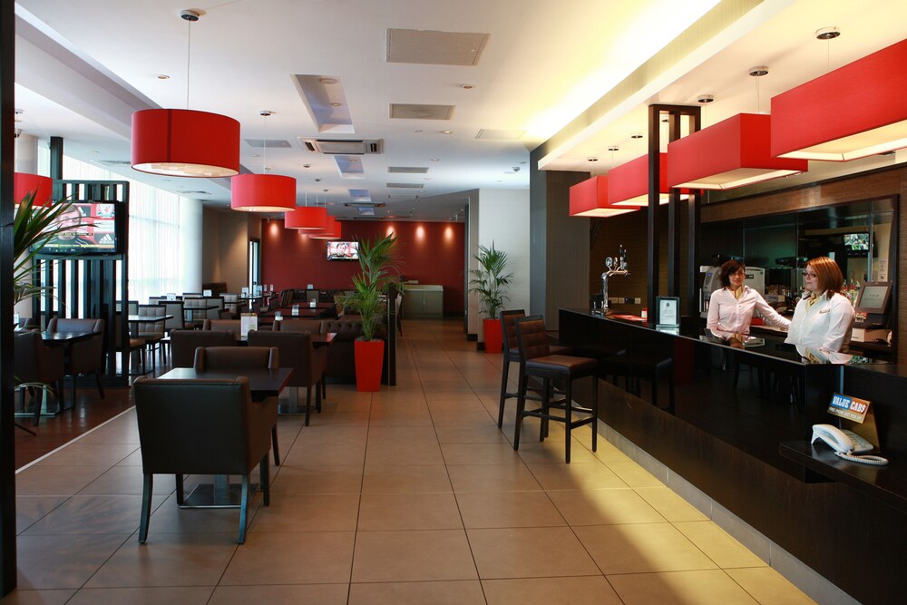 Hotel Bar