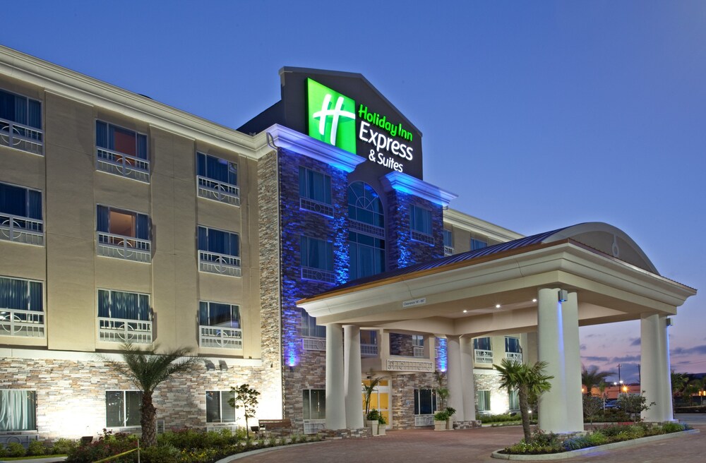 Exterior, Holiday Inn Express Hotel & Suites - Houston Space Center, an IHG Hotel