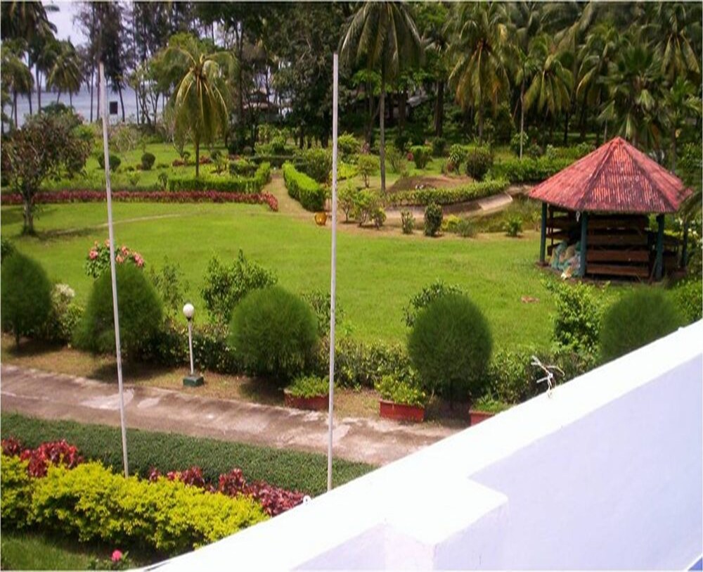 Outdoor Banquet Area