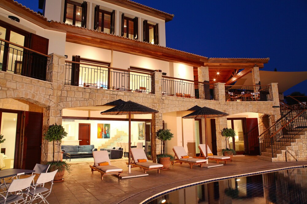 Villa, 5 Bedrooms (Mythos Collection) - Terrace/Patio