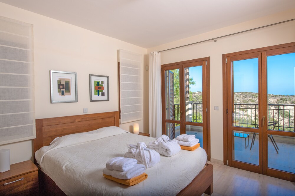 Villa, 5 Bedrooms (Mythos Collection) - Guestroom