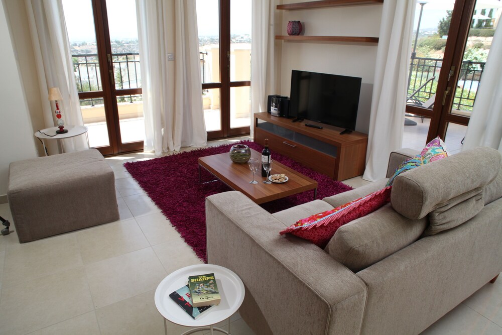 Apartment, 1 Bedroom - Living Area