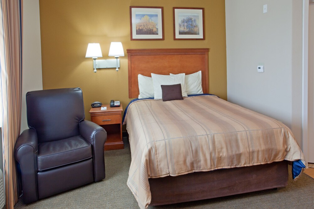 Studio Suite, 1 Queen Bed, Non Smoking