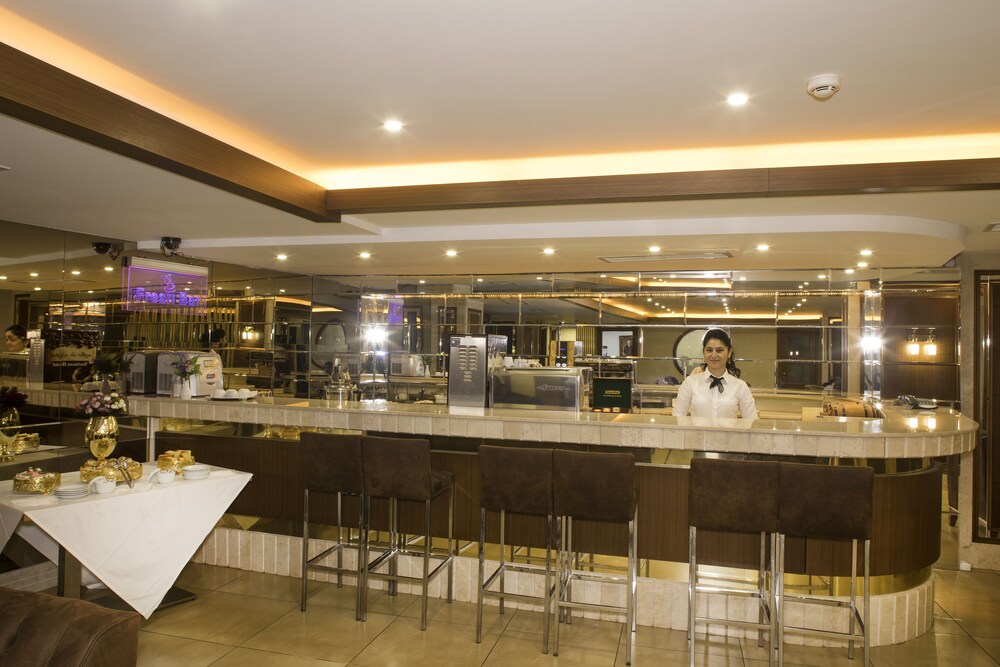 Snack Bar
