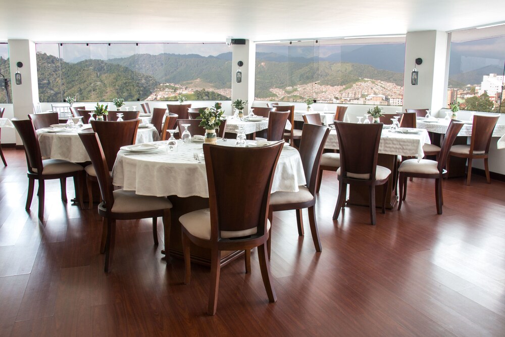 Family Dining