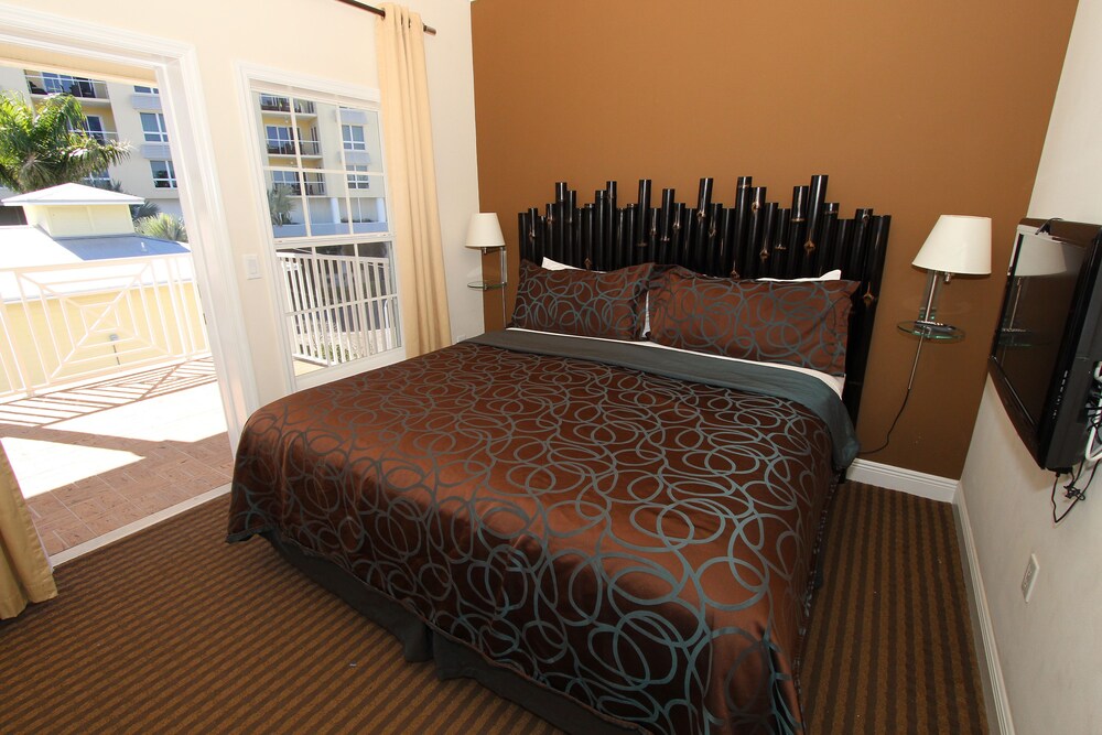 Deluxe Condo, 1 Bedroom, Balcony - Guestroom