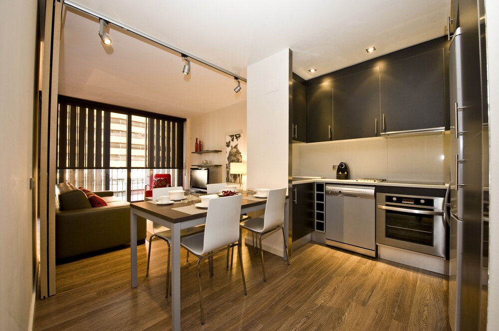 Apartment, 1 Bedroom - In-Room Kitchen