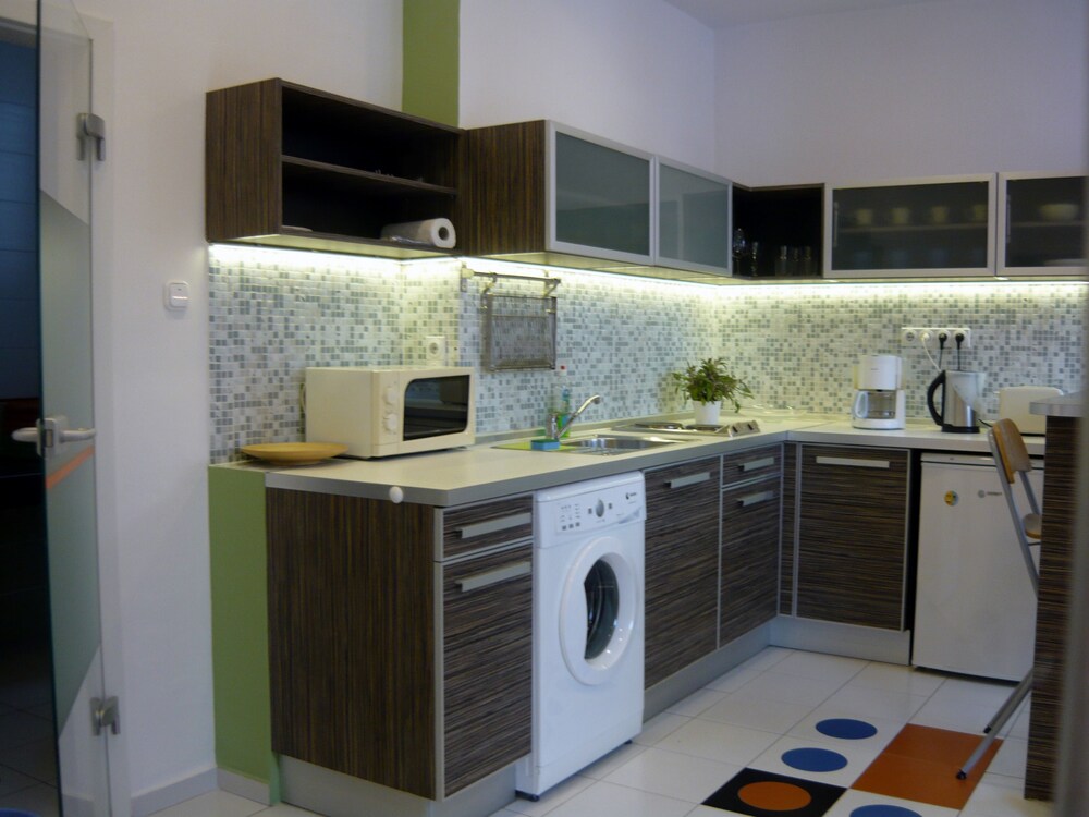 In-Room Kitchen