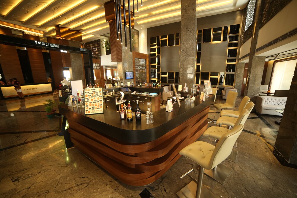 Hotel Bar