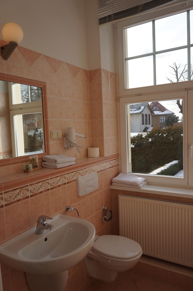 Comfort Double Room, Kitchen - Bathroom