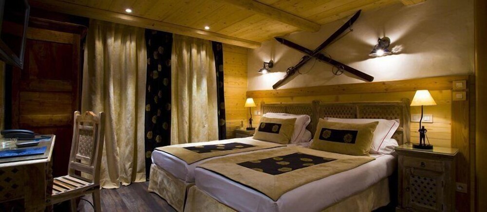 Guestroom