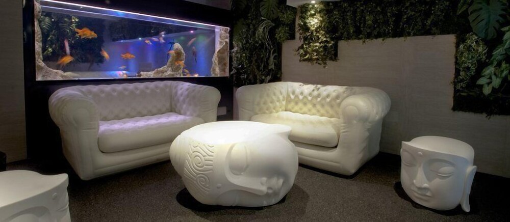 Spa Reception