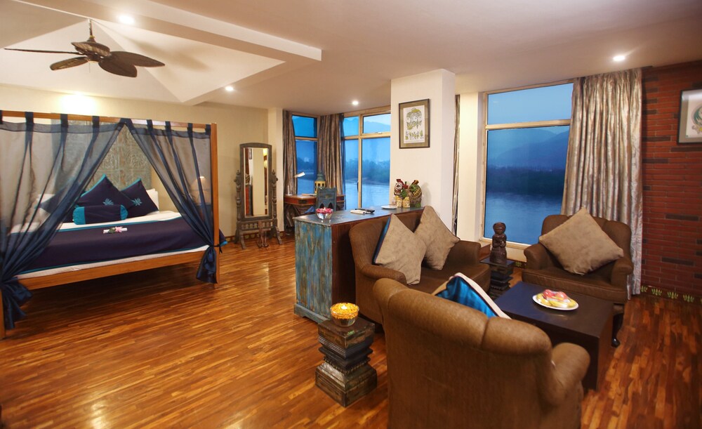 Guestroom View