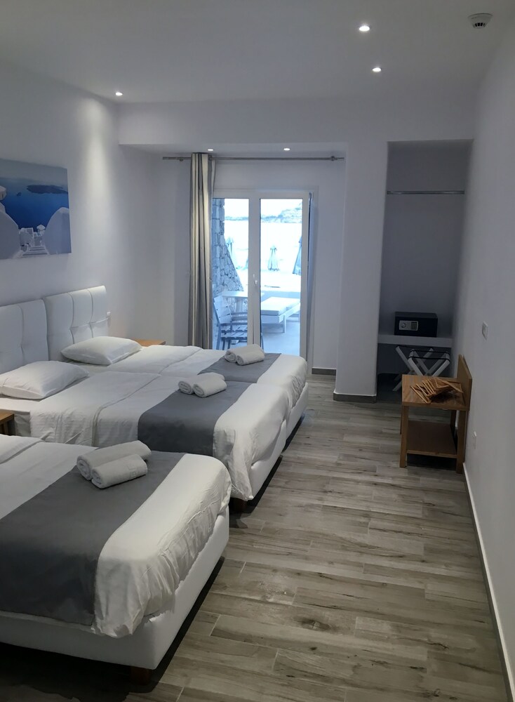 Room, Acrogiali Beach Hotel