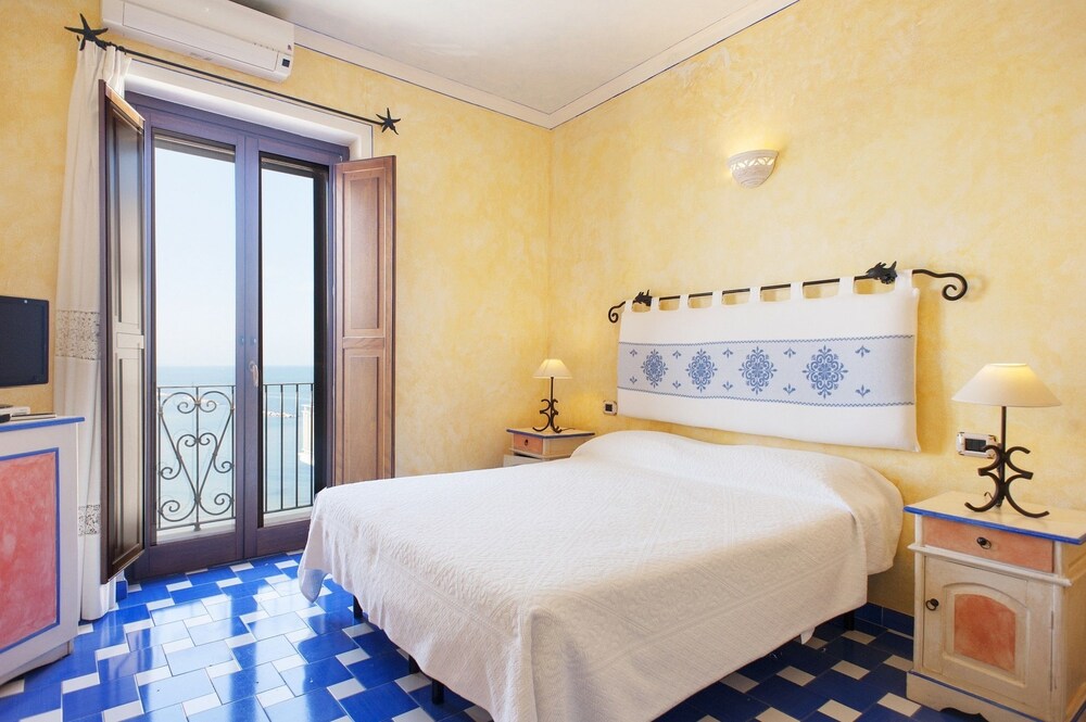 Executive Double Room - Guestroom