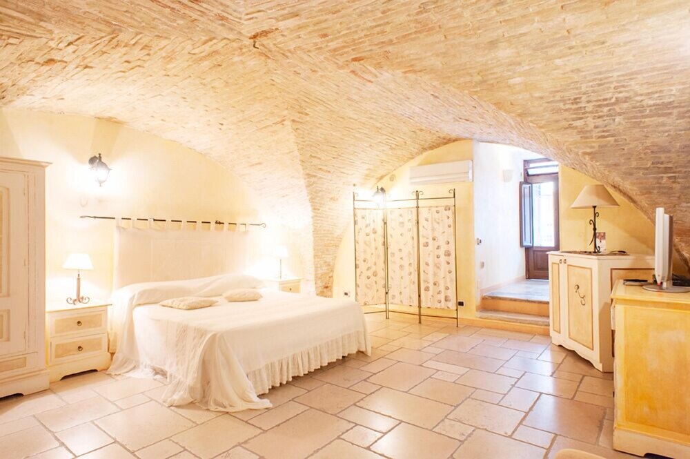 Executive Quadruple Room - Bathroom