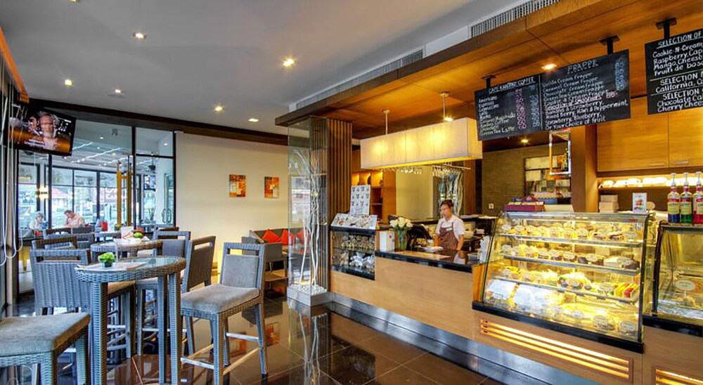 Hotel Bar