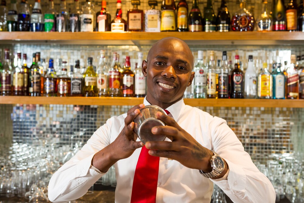 Hotel Bar