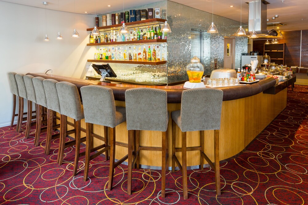 Executive Lounge