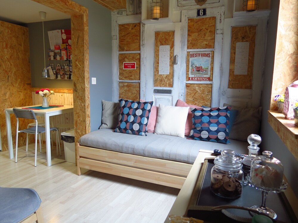 Studio, Mezzanine - Living Area