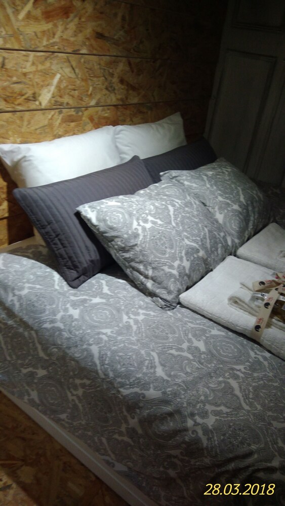 Studio, Mezzanine - Guestroom