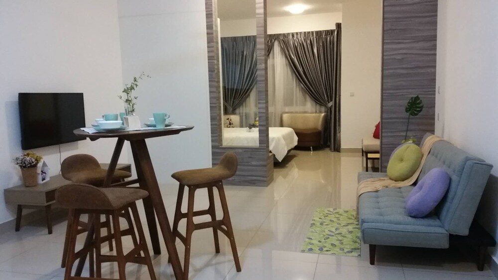 Comfort Condo, Multiple Beds, Non Smoking - Featured Image