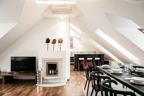 Penthouse Old Town by Loft Affair