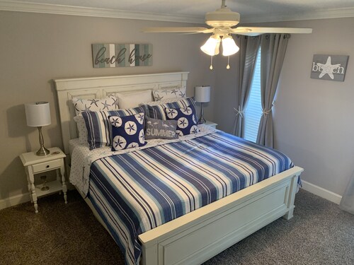 Just updated! Large, comfy condo! Come relax on beautiful SSI!