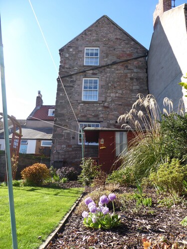 Alannah House