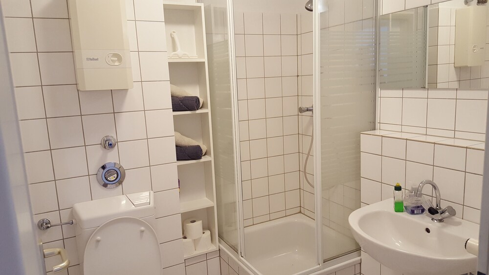 Badezimmer (City-Apartment)