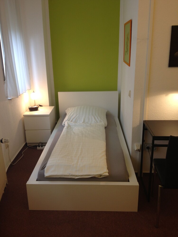 Zimmerausstattung (Einzelzimmer, 1 Einzelbett, Nichtraucher)