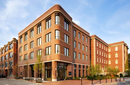 The Whitney Hotel