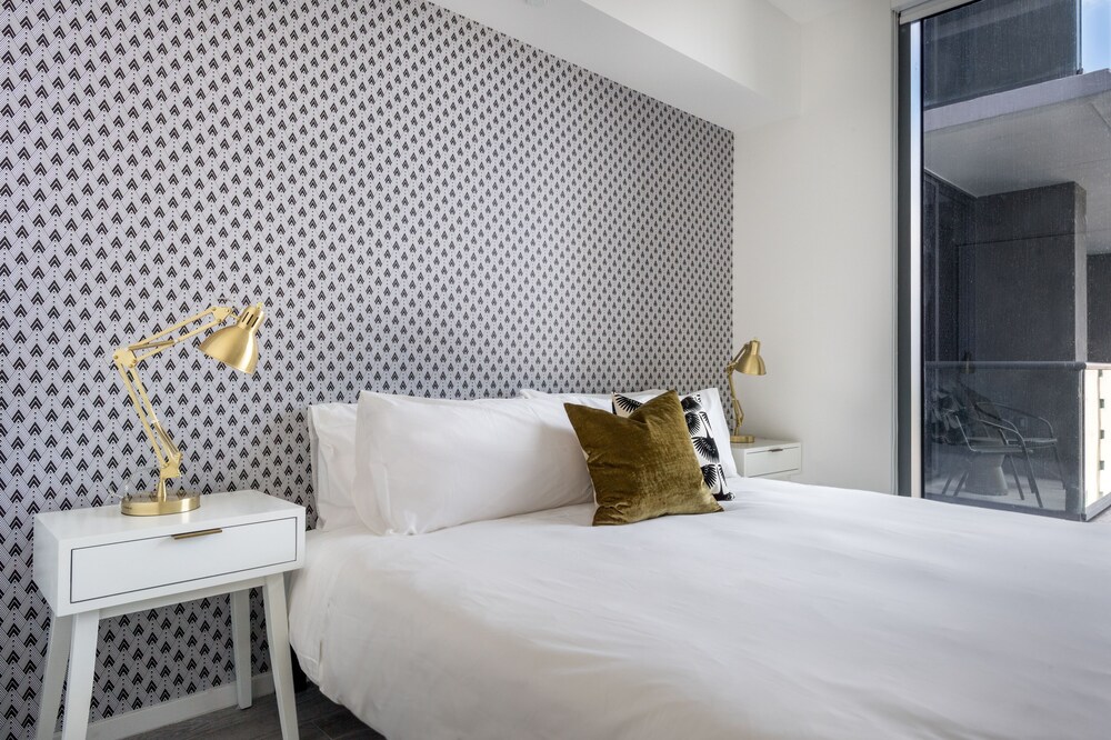 Luxury Suite, 2 Bedrooms, City View - Room