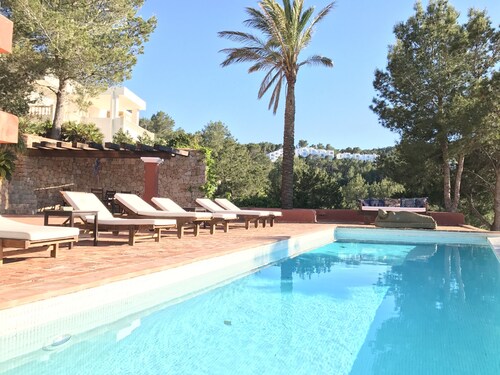 7 bedrooms, 7 bathrooms, infinity private pool - best views of Ibiza, Can Avy