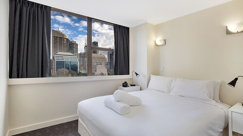 Park View Sydney Apartment