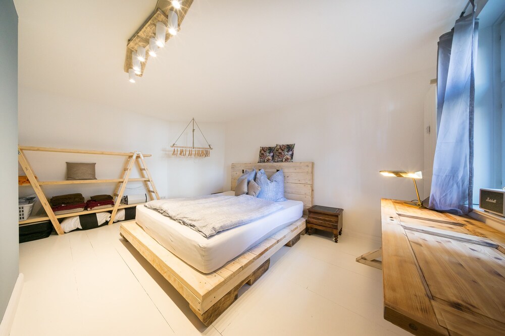 Zimmer (Apartment, 2 Schlafzimmer, Erdgeschoss)