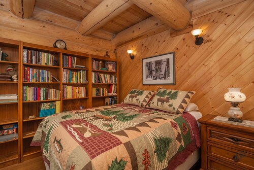 Denali only 17 miles away! Outdoor grill, washer/dryer, jacuzzi tub w/view