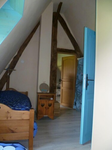 Norman cottage ideal for 2 families (7 + 2 p.) Wilderness area, hut 15 m high