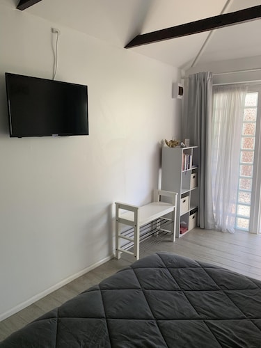 The Cronulla Garden Studio