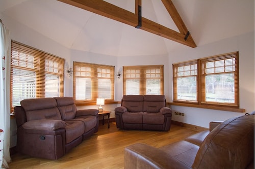 Luxury Self Catering House Sleeps 11