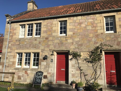 Ford Village Bed & Breakfast