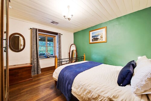 Blacksmith's Cottage - a timeless escape