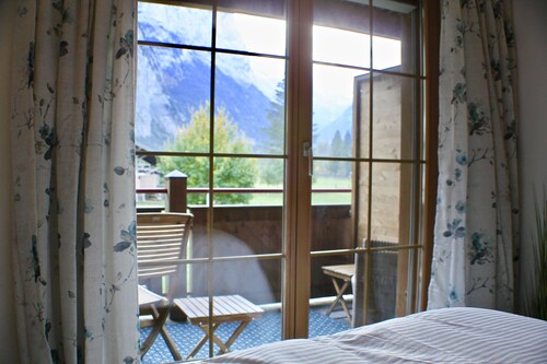 Chalet Edelweiss: luxe spacieux, vue imprenable