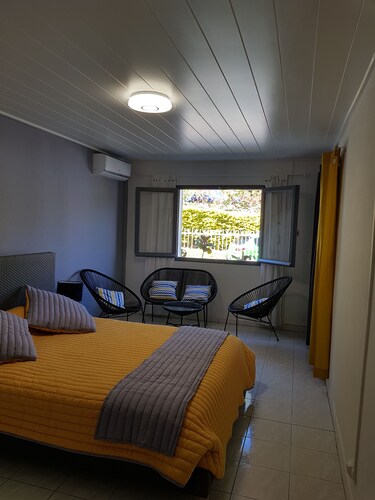 Salazie vacation rental renovated charming house