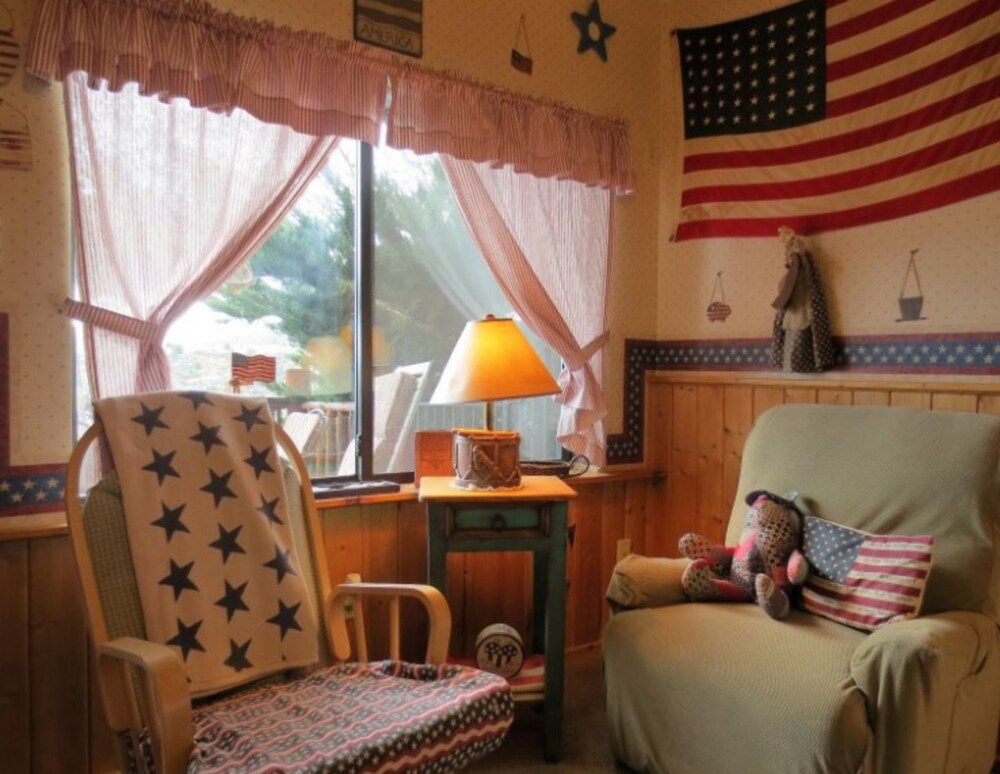 Standard Room - Living Area