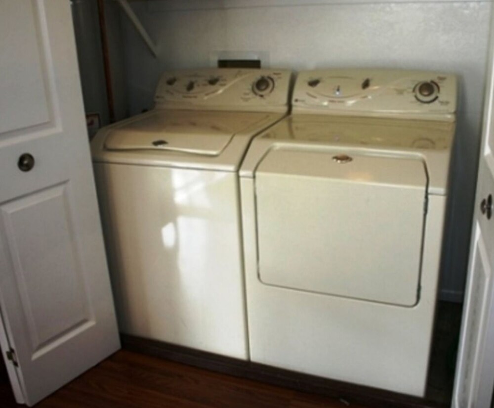 Standard Room - Laundry